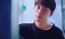 黑吃 瓜老师,揭秘校园里的神秘美食传奇